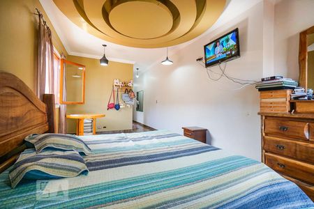 Casa à venda com 238m², 4 quartos e 2 vagasquarto 4