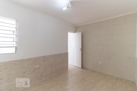 Sala de casa para alugar com 1 quarto, 45m² em Vila Firmiano Pinto, São Paulo
