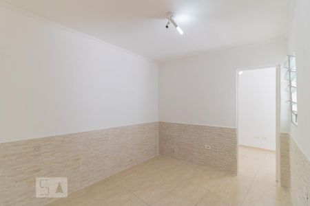 Sala de casa para alugar com 1 quarto, 45m² em Vila Firmiano Pinto, São Paulo