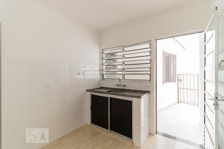 Casa para alugar com 45m², 1 quarto e sem vaga Casa para alugar com 45m², 1 quarto e sem vagaCozinha