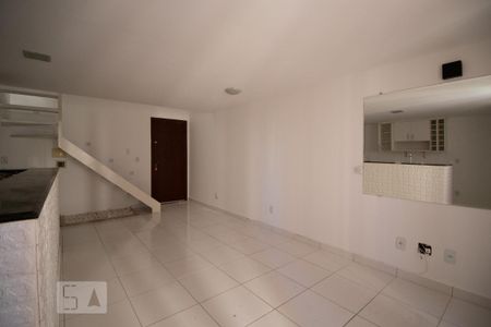 Apartamento à venda com 57m², 1 quarto e sem vaga Apartamento à venda com 57m², 1 quarto e sem vagaSala