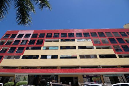 Apartamento à venda com 57m², 1 quarto e sem vaga Apartamento à venda com 57m², 1 quarto e sem vagaFachada