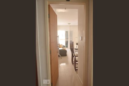 Entrada de apartamento para alugar com 3 quartos, 80m² em Costa Azul, Salvador