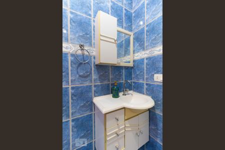 Casa à venda com 240m², 3 quartos e 5 vagasBanheiro