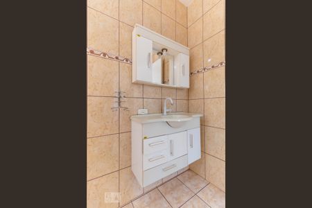 Casa à venda com 240m², 3 quartos e 5 vagasBanheiro 2