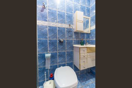 Casa à venda com 240m², 3 quartos e 5 vagasBanheiro