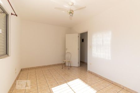 Casa à venda com 240m², 3 quartos e 5 vagasQuarto 2