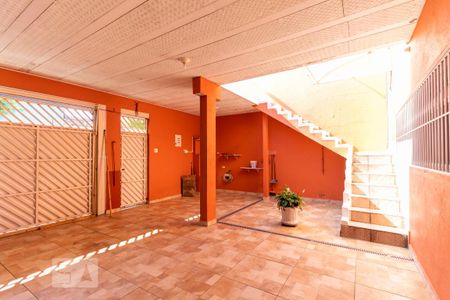 Casa à venda com 240m², 3 quartos e 5 vagasGaragem
