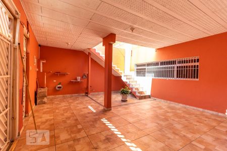 Casa à venda com 240m², 3 quartos e 5 vagasGaragem