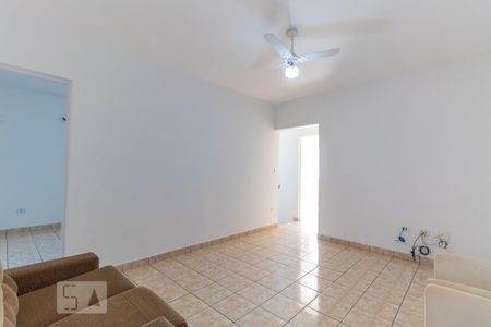 Casa à venda com 240m², 3 quartos e 5 vagasSala 2