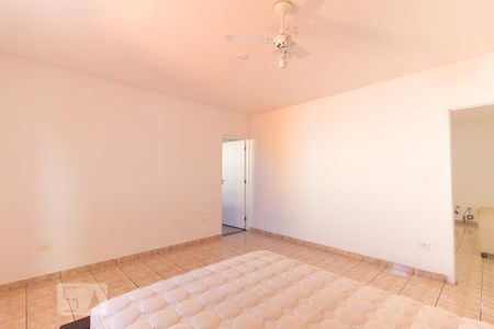 Casa à venda com 240m², 3 quartos e 5 vagasSuíte
