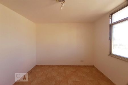 Quarto 1 de apartamento para alugar com 2 quartos, 59m² em Engenho da Rainha, Rio de Janeiro