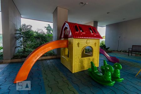 Apartamento à venda com 53m², 2 quartos e 1 vagaÁrea Comum - Playground