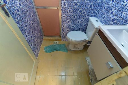 Apartamento para alugar com 55m², 2 quartos e sem vagaBanheiro
