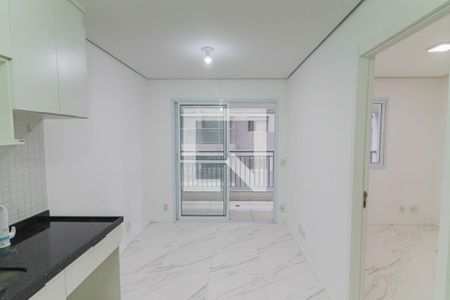 Sala / Cozinha de apartamento à venda com 1 quarto, 32m² em Butantã, São Paulo