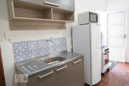 Studio para alugar com 21m², 1 quarto e sem vagaCozinha - Armários