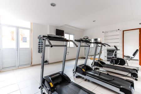 Apartamento para alugar com 60m², 2 quartos e 1 vaga Apartamento para alugar com 60m², 2 quartos e 1 vagaÁrea comum - Academia