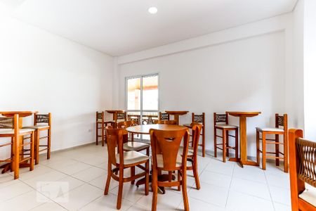 Apartamento para alugar com 60m², 2 quartos e 1 vaga Apartamento para alugar com 60m², 2 quartos e 1 vagaÁrea comum - Salão de festas
