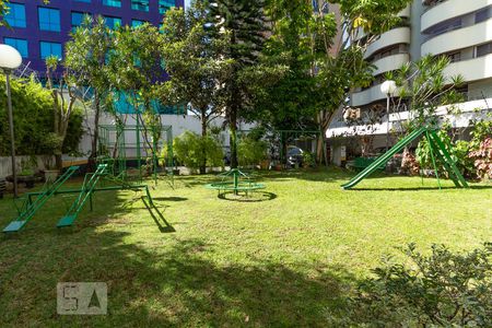 Apartamento à venda com 68m², 2 quartos e 1 vaga Apartamento à venda com 68m², 2 quartos e 1 vagaÁrea Comum - Playground