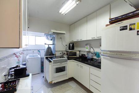 Apartamento à venda com 68m², 2 quartos e 1 vaga Apartamento à venda com 68m², 2 quartos e 1 vagaCozinha