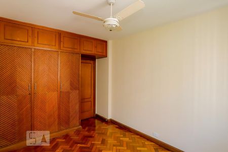 Quarto 1 de apartamento à venda com 3 quartos, 95m² em Copacabana, Rio de Janeiro
