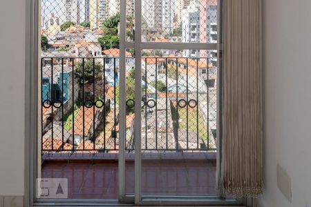 Sacada de apartamento para alugar com 3 quartos, 67m² em Chácara Inglesa, São Paulo