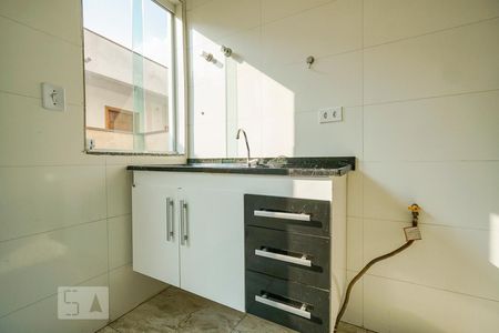 Pia de apartamento à venda com 2 quartos, 50m² em Vila Carrao, São Paulo