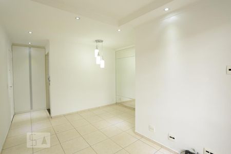 Sala de apartamento à venda com 3 quartos, 55m² em Vila Talarico, São Paulo