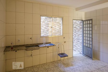 Cozinha de casa para alugar com 2 quartos, 85m² em Nova Vista, Belo Horizonte