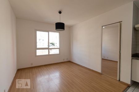 Apartamento para alugar com 28m², 1 quarto e 1 vaga Apartamento para alugar com 28m², 1 quarto e 1 vagaSala