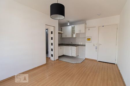 Apartamento para alugar com 28m², 1 quarto e 1 vaga Apartamento para alugar com 28m², 1 quarto e 1 vagaSala