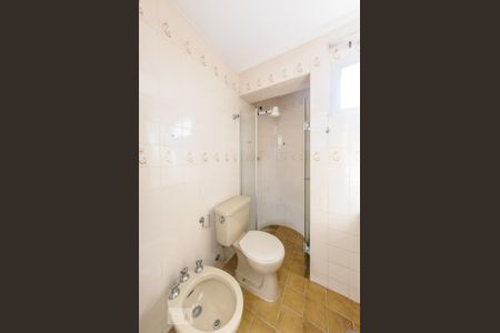 Banheiro de apartamento para alugar com 1 quarto, 50m² em Centro, Campinas