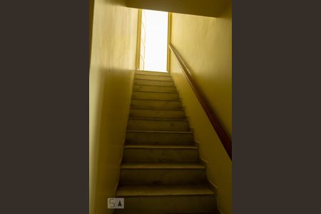 Casa à venda com 450m², 5 quartos e 4 vagasescada 