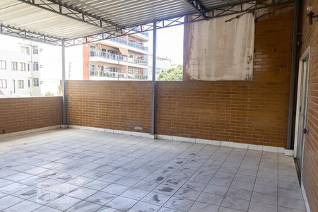 Casa à venda com 450m², 5 quartos e 4 vagas área externa do quarto andar