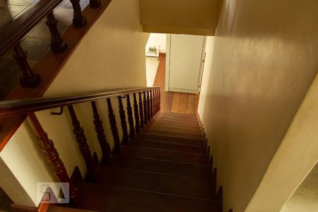 Casa à venda com 450m², 5 quartos e 4 vagasescada 