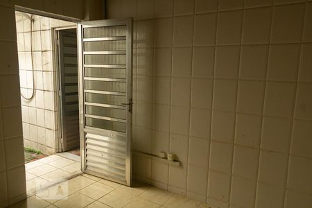 Casa à venda com 450m², 5 quartos e 4 vagasquarto dos fundos