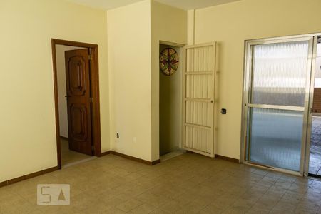 Casa à venda com 450m², 5 quartos e 4 vagassala do quarto andar