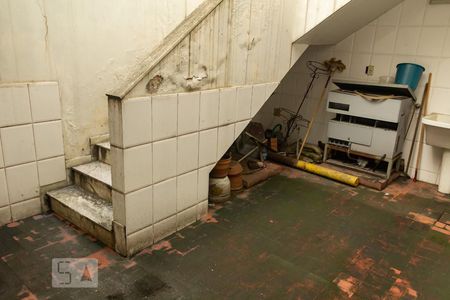 Casa à venda com 450m², 5 quartos e 4 vagasÁrea de Serviço 2