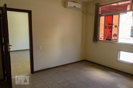 Casa à venda com 450m², 5 quartos e 4 vagasquarto 5 suíte