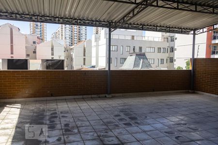 Casa à venda com 450m², 5 quartos e 4 vagas área externa do quarto andar