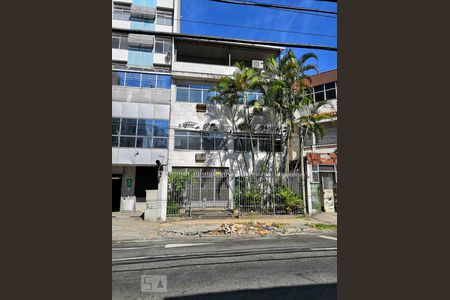 Casa à venda com 450m², 5 quartos e 4 vagasfachada da casa