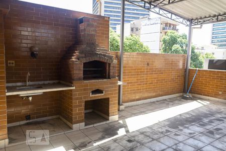 Casa à venda com 450m², 5 quartos e 4 vagaschurrasqueira