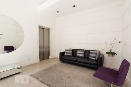 Apartamento para alugar com 134m², 3 quartos e 1 vaga Apartamento para alugar com 134m², 3 quartos e 1 vagaHall de Entrada