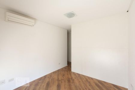 Apartamento para alugar com 134m², 3 quartos e 1 vaga Apartamento para alugar com 134m², 3 quartos e 1 vagaSuíte