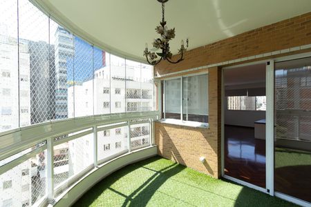 Varanda de apartamento para alugar com 3 quartos, 134m² em Itaim Bibi, São Paulo