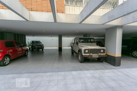 Apartamento para alugar com 370m², 4 quartos e 2 vagas Apartamento para alugar com 370m², 4 quartos e 2 vagasGaragem - 2 Vagas Paralelas