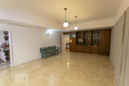 Sala 2 de apartamento para alugar com 4 quartos, 370m² em Funcionários, Belo Horizonte
