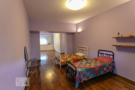 Apartamento para alugar com 370m², 4 quartos e 2 vagas Apartamento para alugar com 370m², 4 quartos e 2 vagasQuarto 4 - Suíte