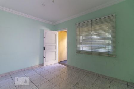 Sala de casa à venda com 3 quartos, 100m² em Vila Bertioga, São Paulo