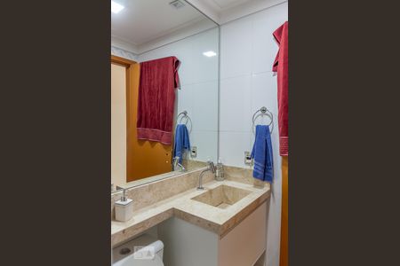 Apartamento para alugar com 76m², 2 quartos e 1 vaga Apartamento para alugar com 76m², 2 quartos e 1 vagaBanheiro